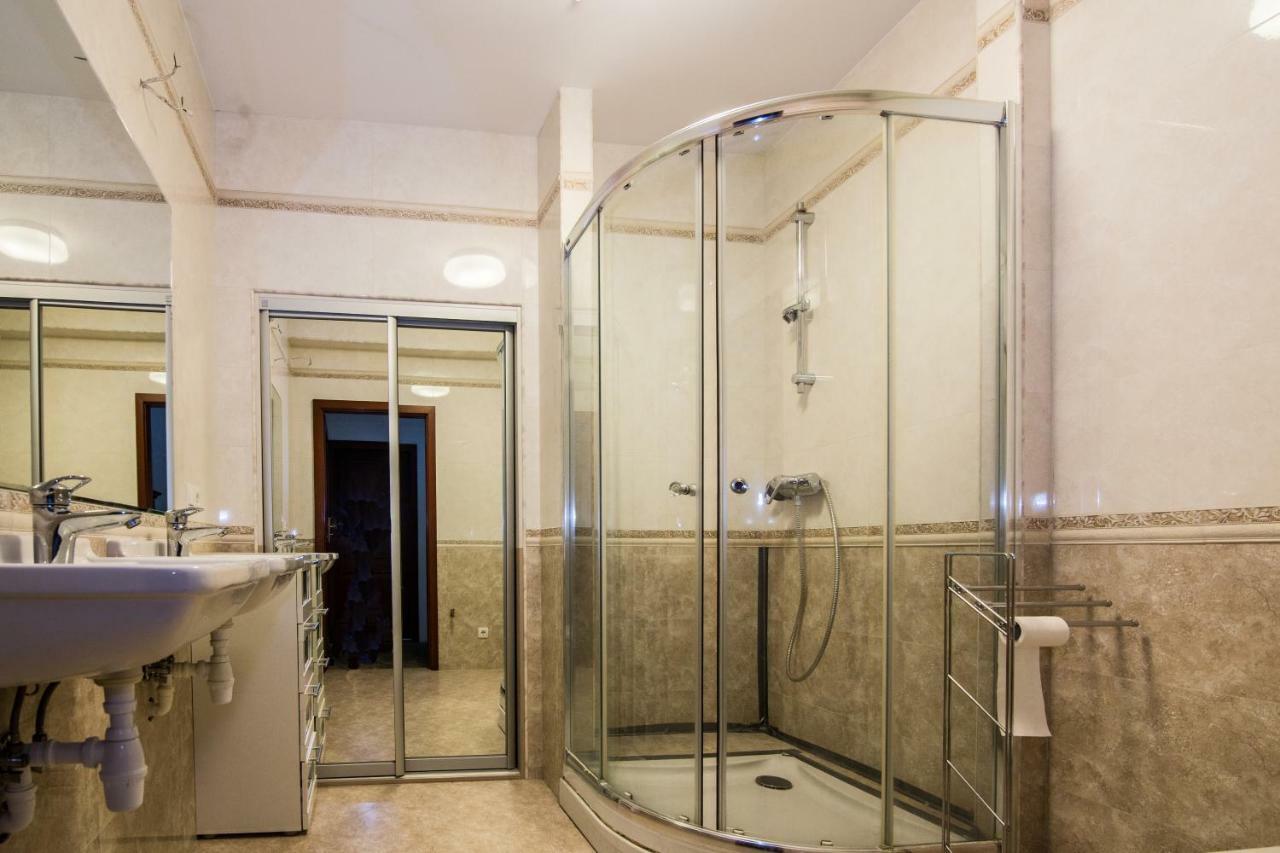 Apartamenty Hierowskiego 60G Katowice Kültér fotó